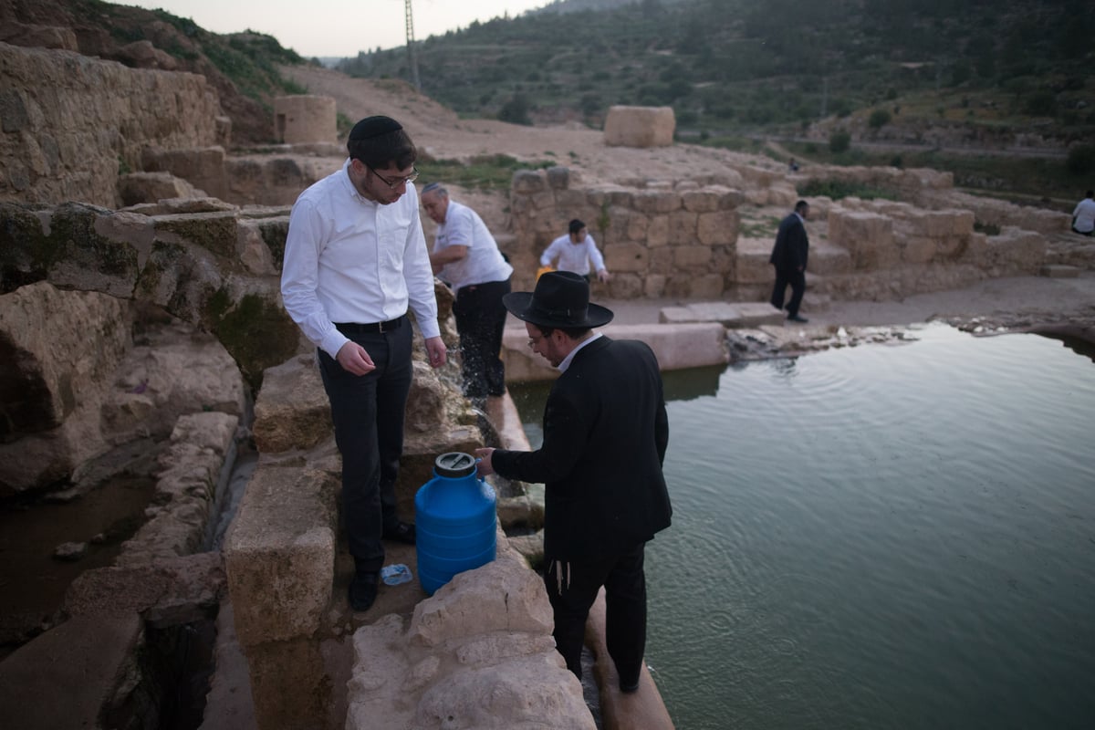 תיעוד: שאיבת "מים שלנו" בהרי ירושלים