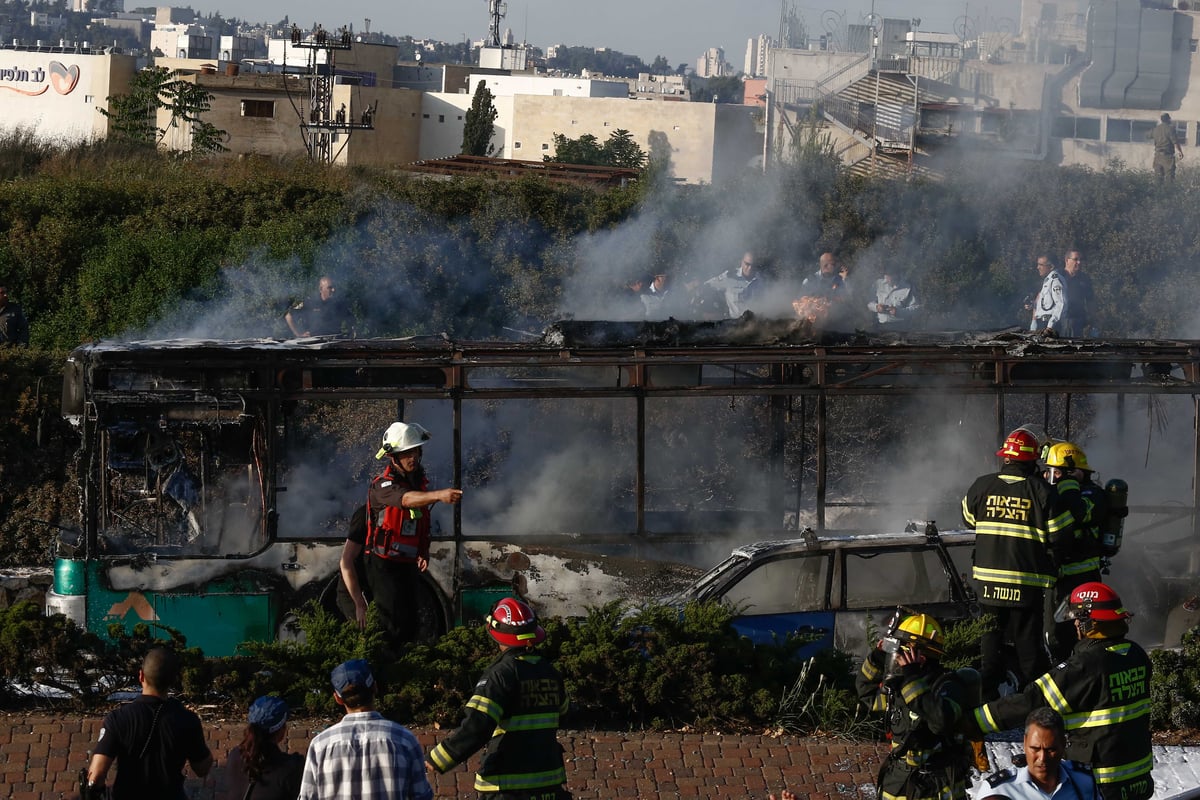 דם, אש ועשן: תיעוד מזירת הפיגוע בירושלים