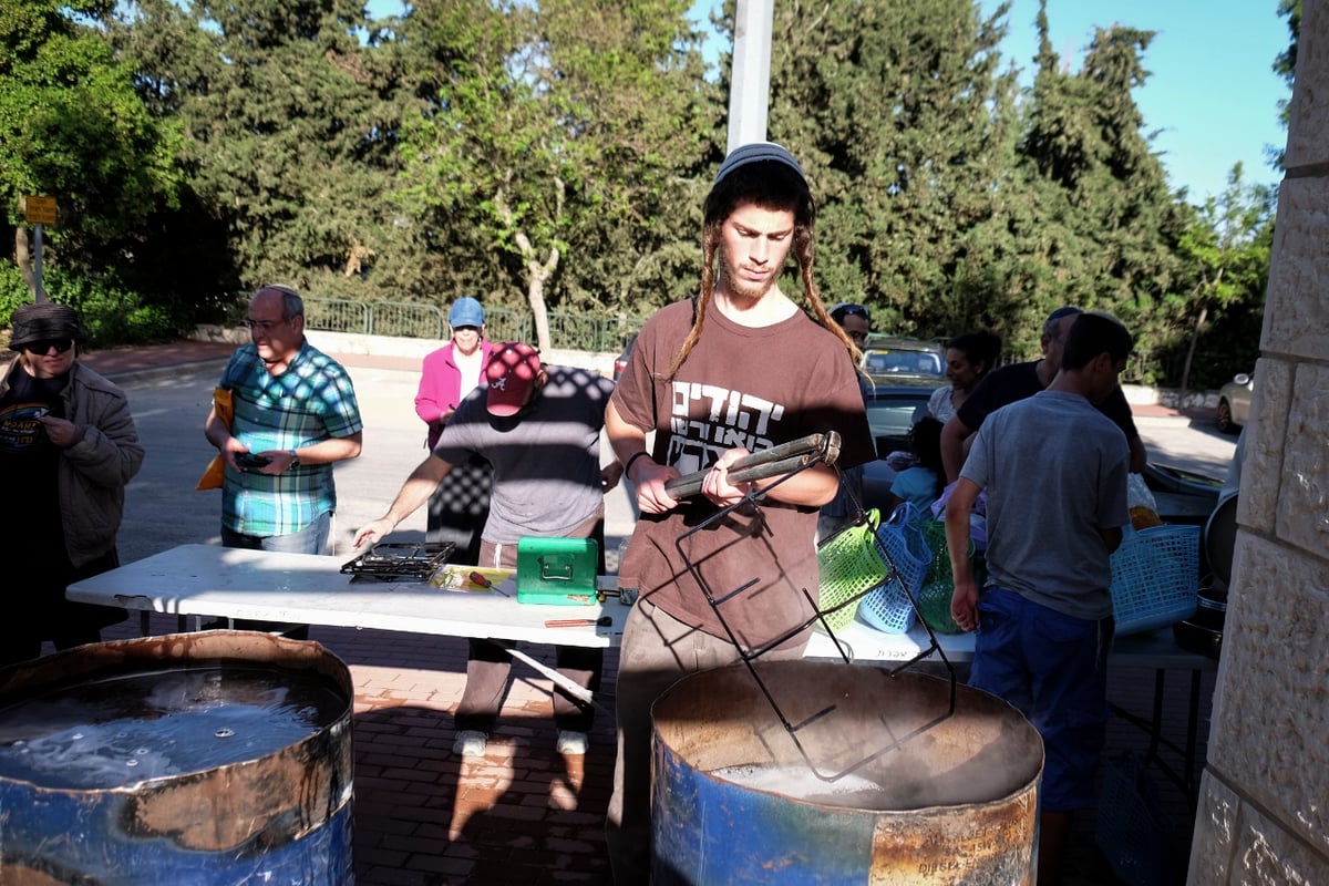 צפו בתיעוד: האם זו המצה הגדולה בעולם?