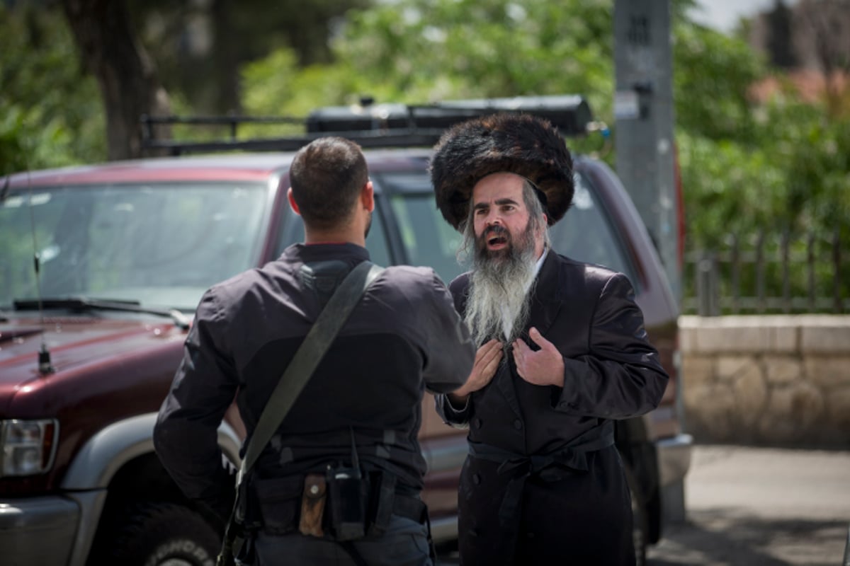 הפגנה נגד מכירת חמץ בפסח בירושלים • צפו בתיעוד