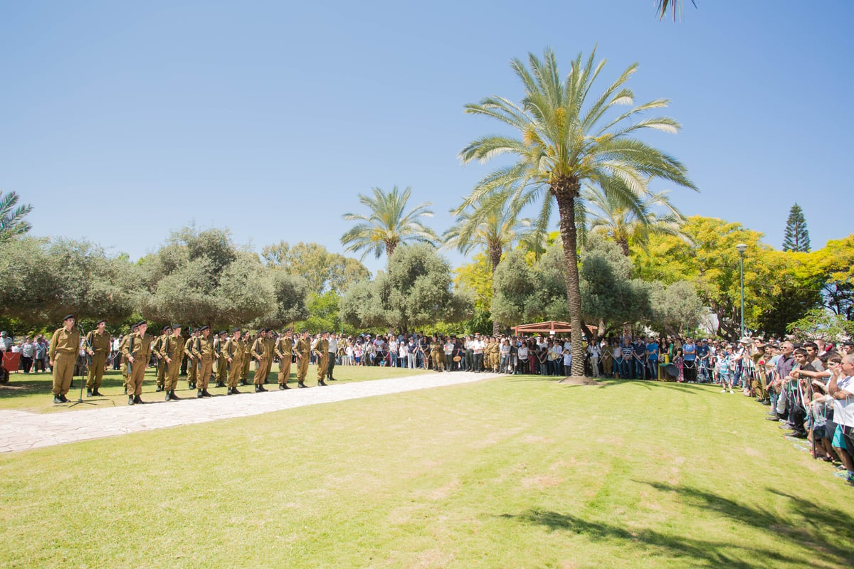 הגאון רבי אברהם יוסף השתתף בטקס יום הזיכרון