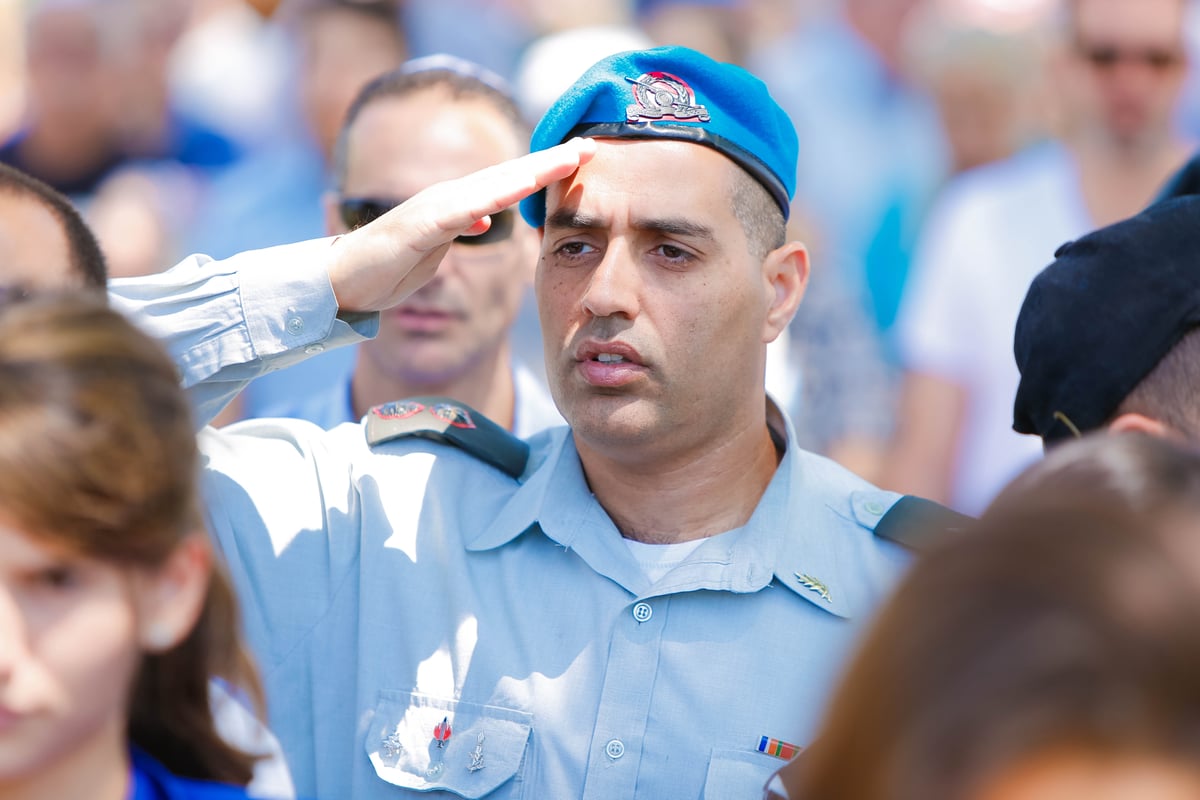 הגאון רבי אברהם יוסף השתתף בטקס יום הזיכרון