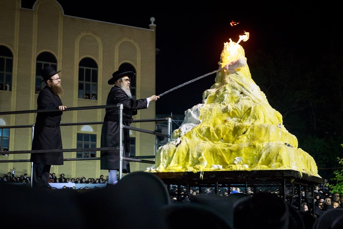 יחד עם החוגגים בקרית יואל: הכתבת של News12