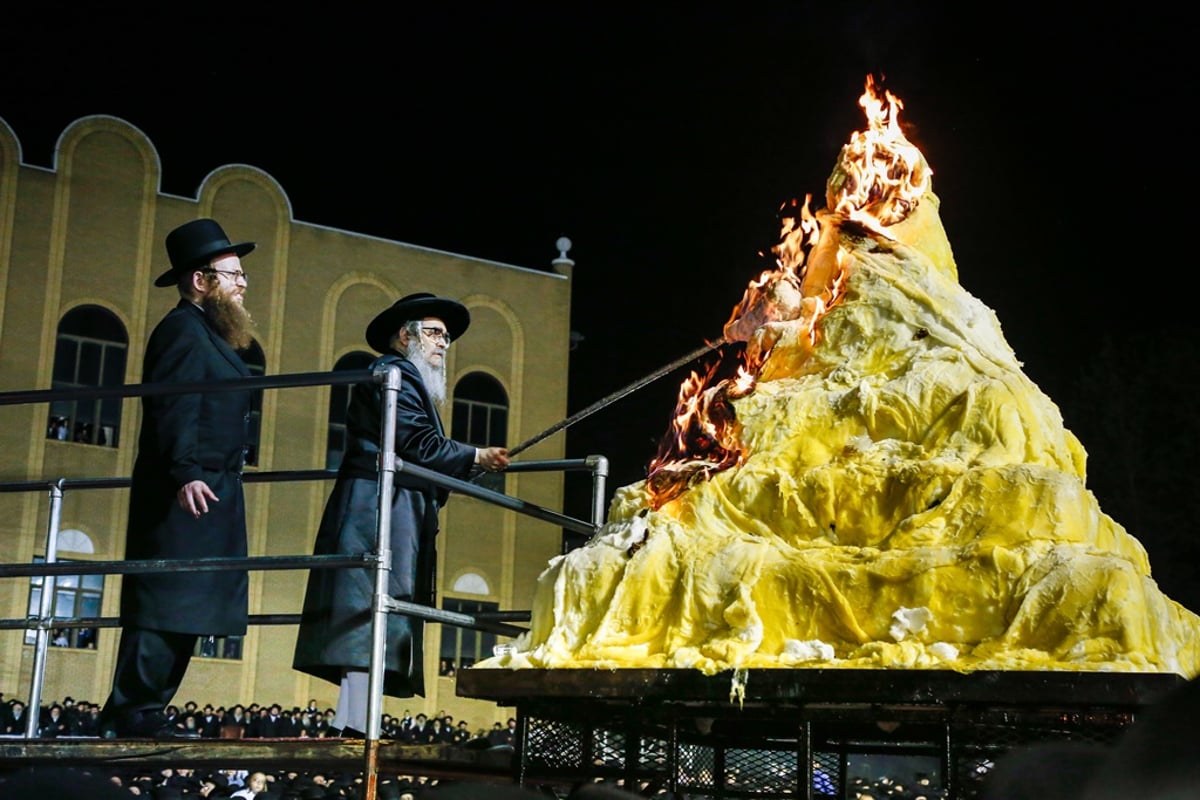 יחד עם החוגגים בקרית יואל: הכתבת של News12