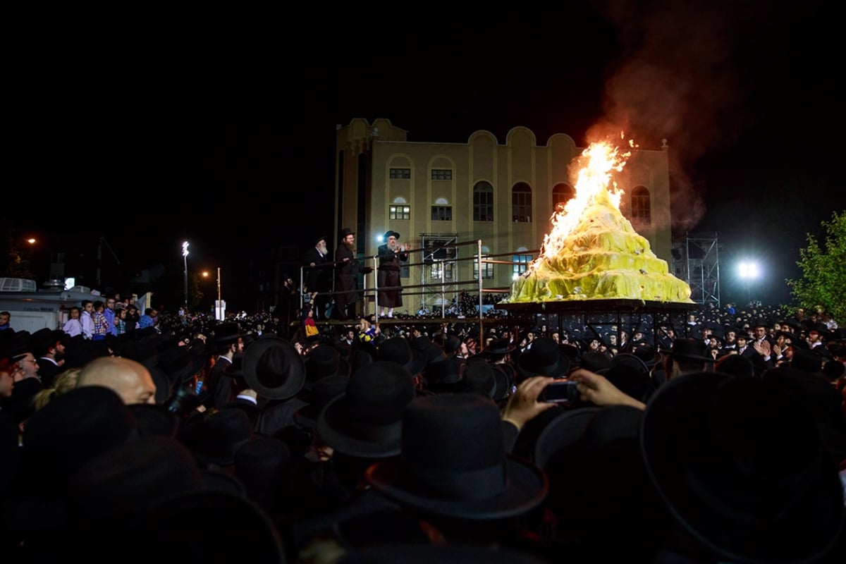 יחד עם החוגגים בקרית יואל: הכתבת של News12