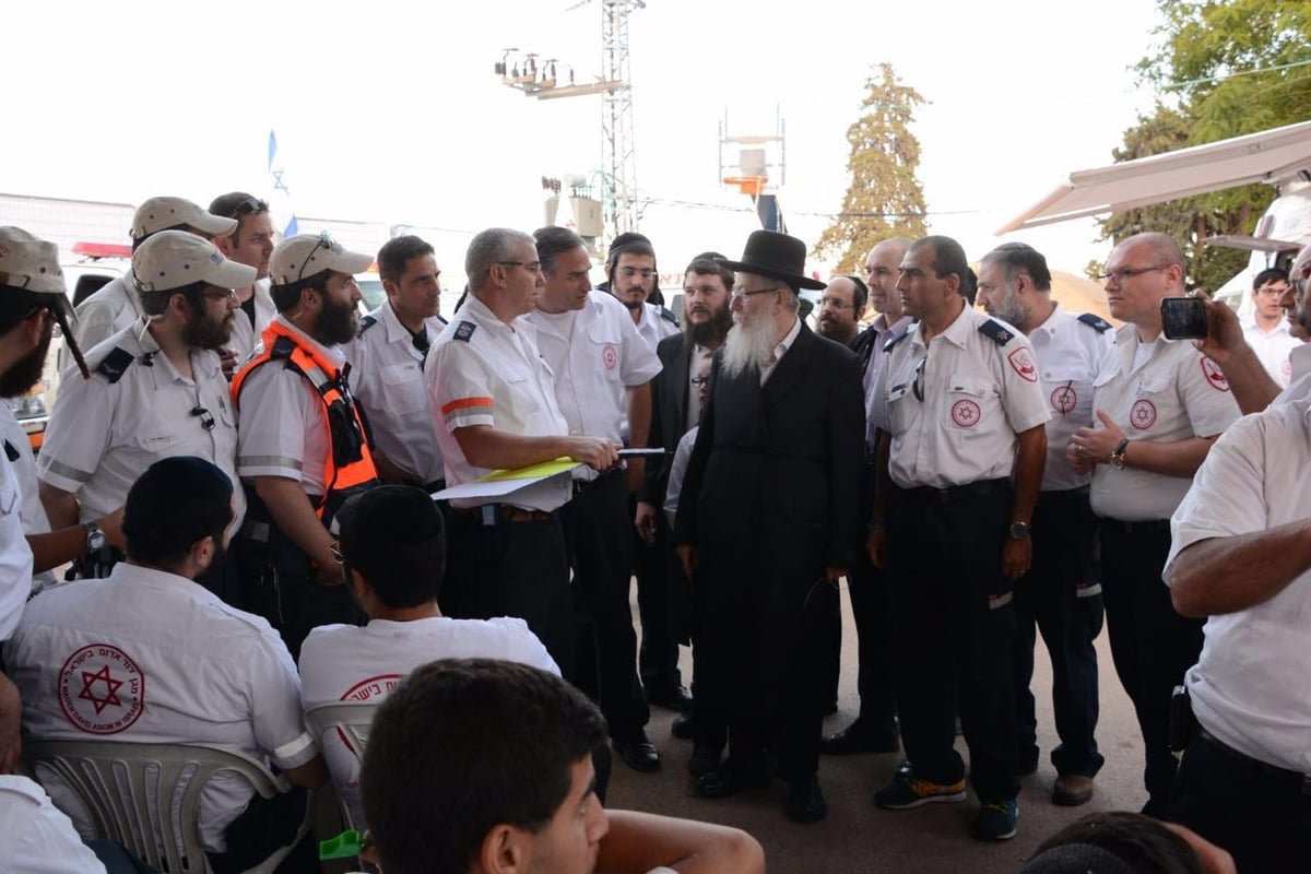 שר הבריאות הרב יעקב ליצמן סייר בחפ"ק המרכזי של מד"א במירון