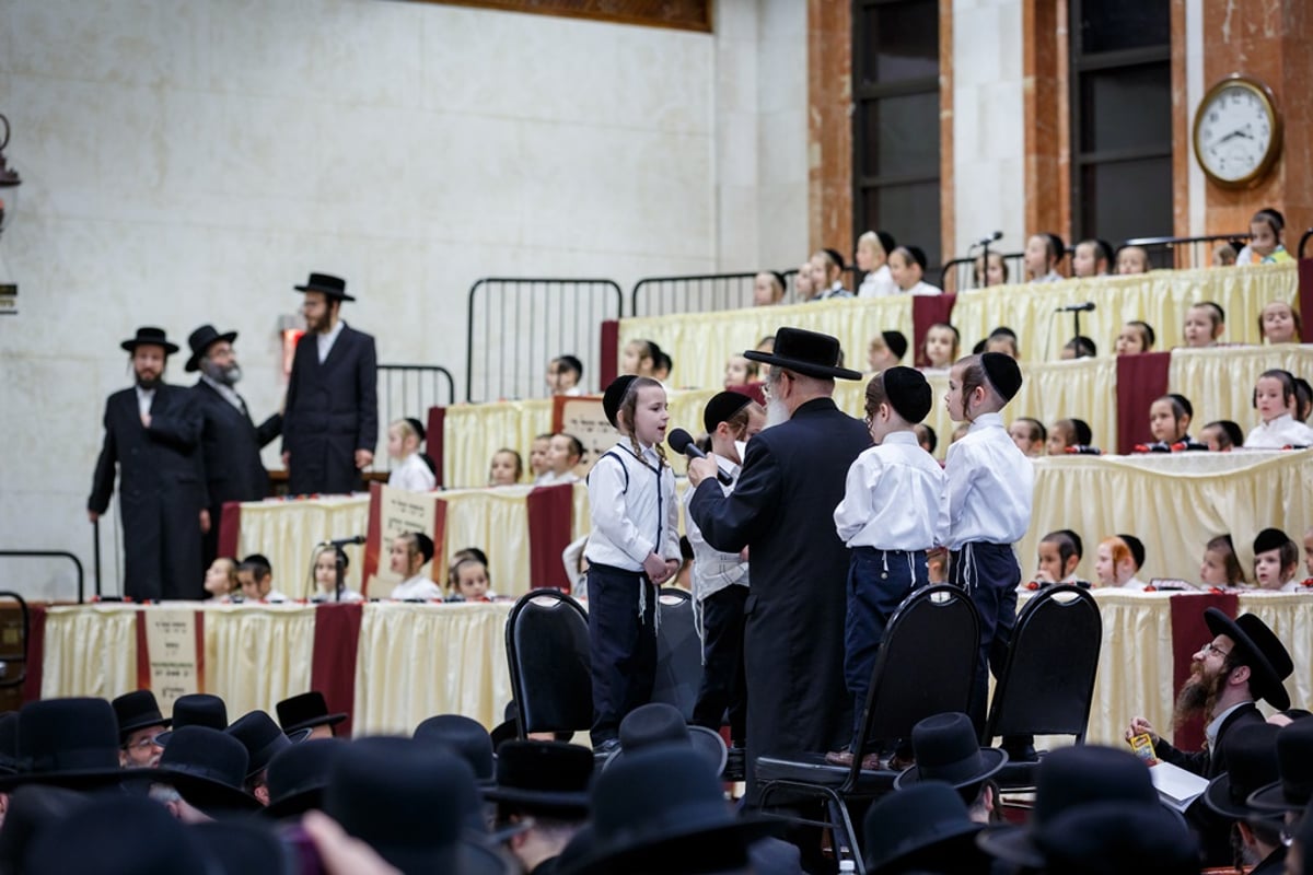 בורו פארק: 'חומש סעודה' לילדי כיתא א' בת"ת סאטמר