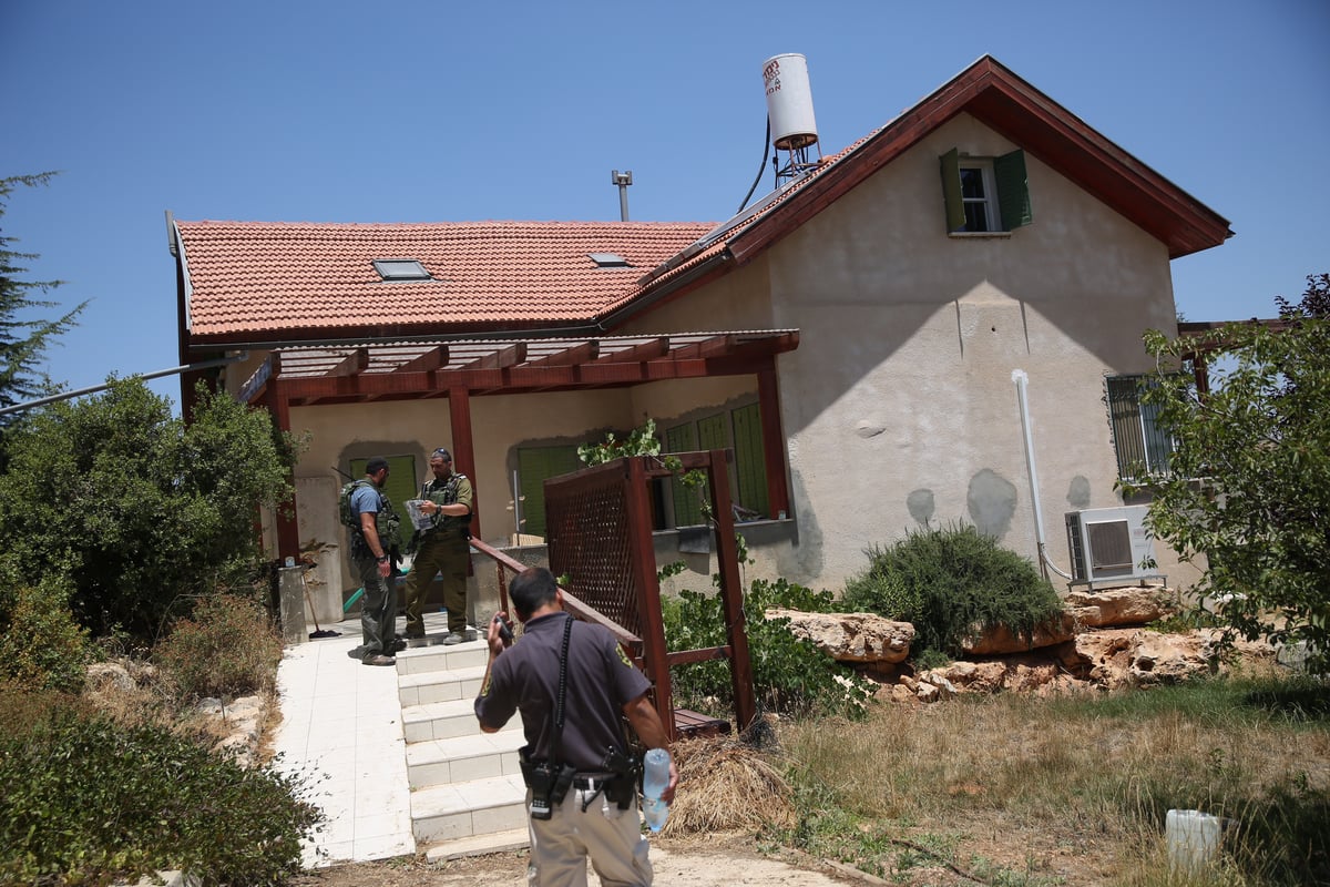 בת 13.5 נרצחה במיטתה • הפיגוע בתמונות