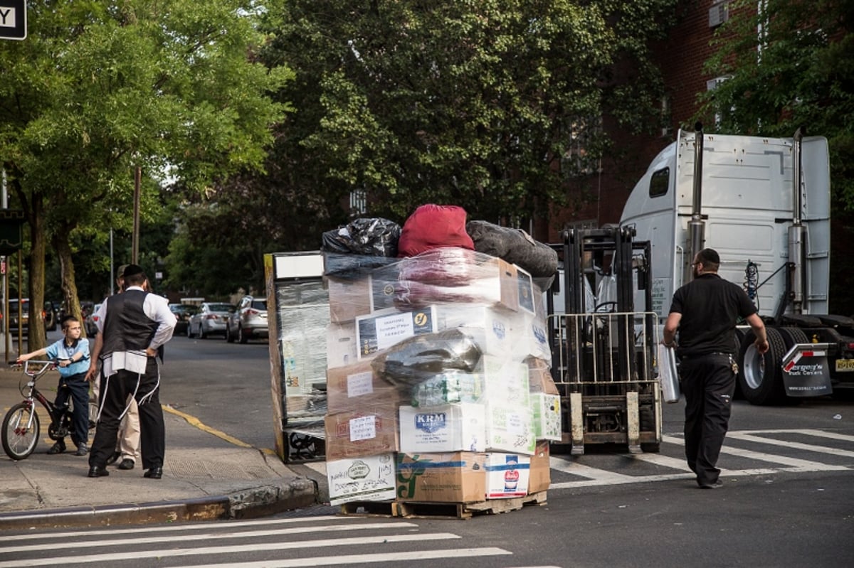 צפו: תושבי ברוקלין יוצאים לחופשת הקיץ