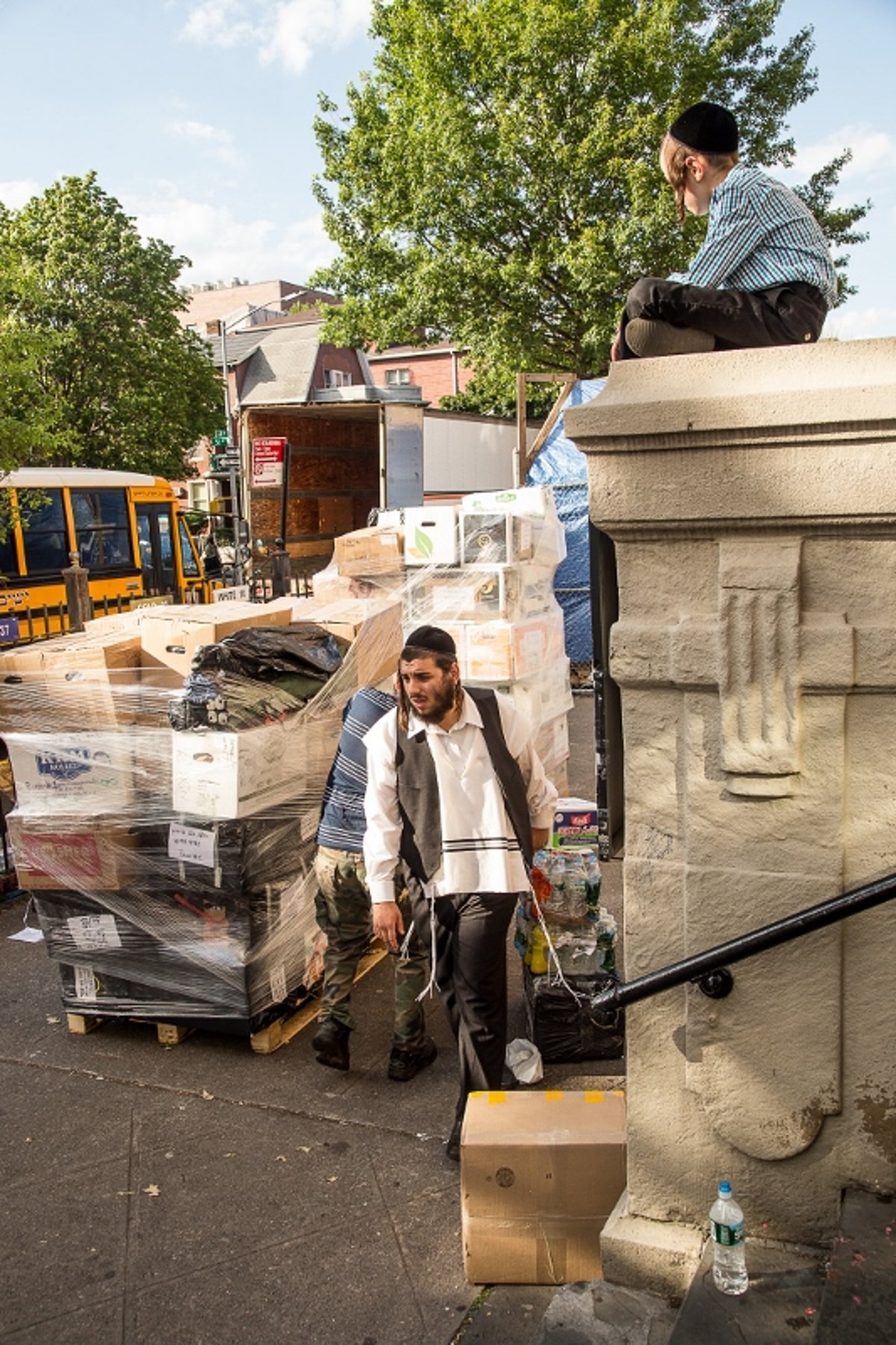 צפו: תושבי ברוקלין יוצאים לחופשת הקיץ