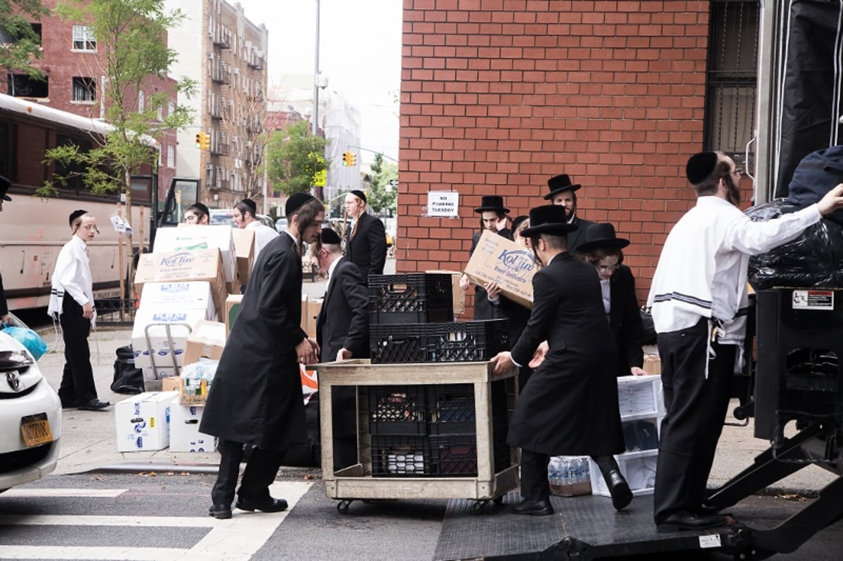 צפו: תושבי ברוקלין יוצאים לחופשת הקיץ