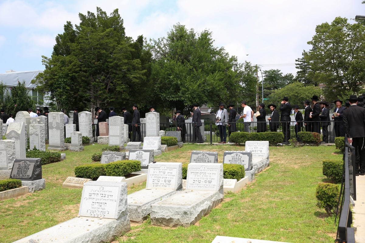 ג' תמוז בחב"ד: תיעוד ענק מההילולא