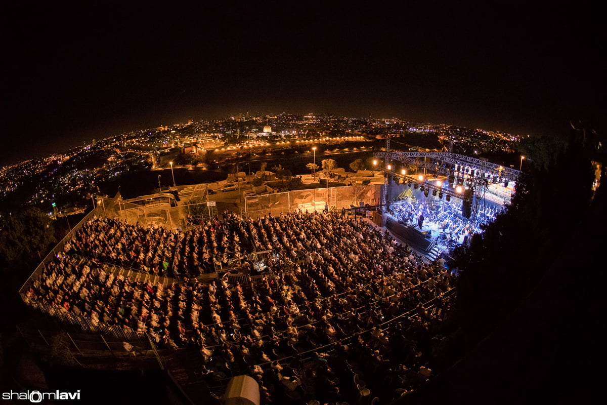 קונצרט החזנות מעל פסגת הר הזיתים • צפו