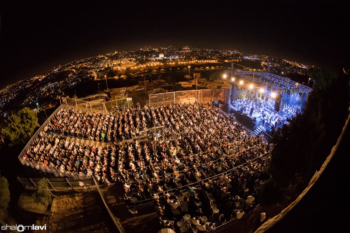 קונצרט החזנות מעל פסגת הר הזיתים • צפו