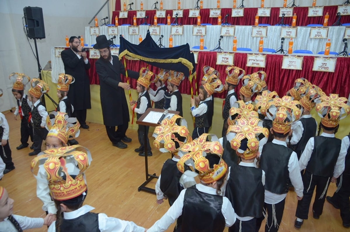 ב'שובו בנים' חגגו מסיבת חומש לילדים. צפו