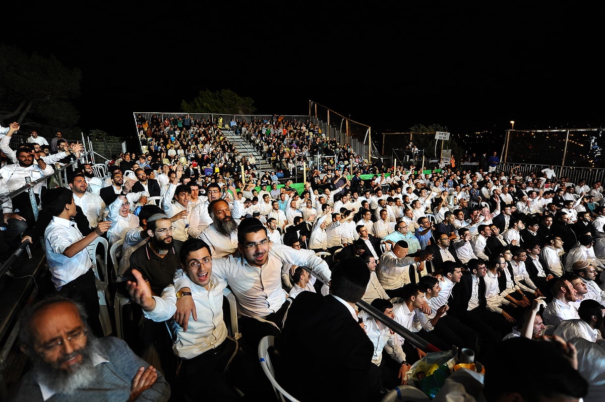 גדולי הזמר המזרחי הופיעו בהר הזיתים | צפו