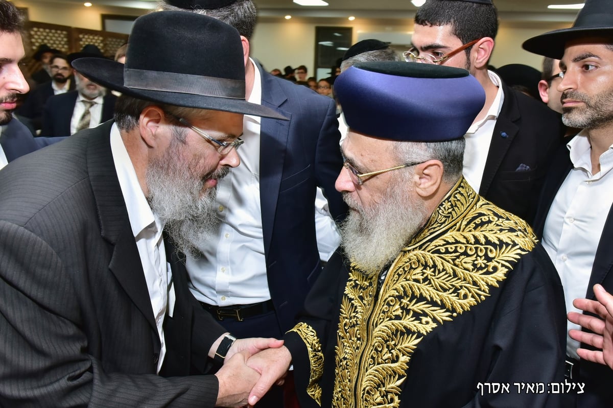 הפיוט של משה דוויק לכבוד אמו ע"ה • צפו