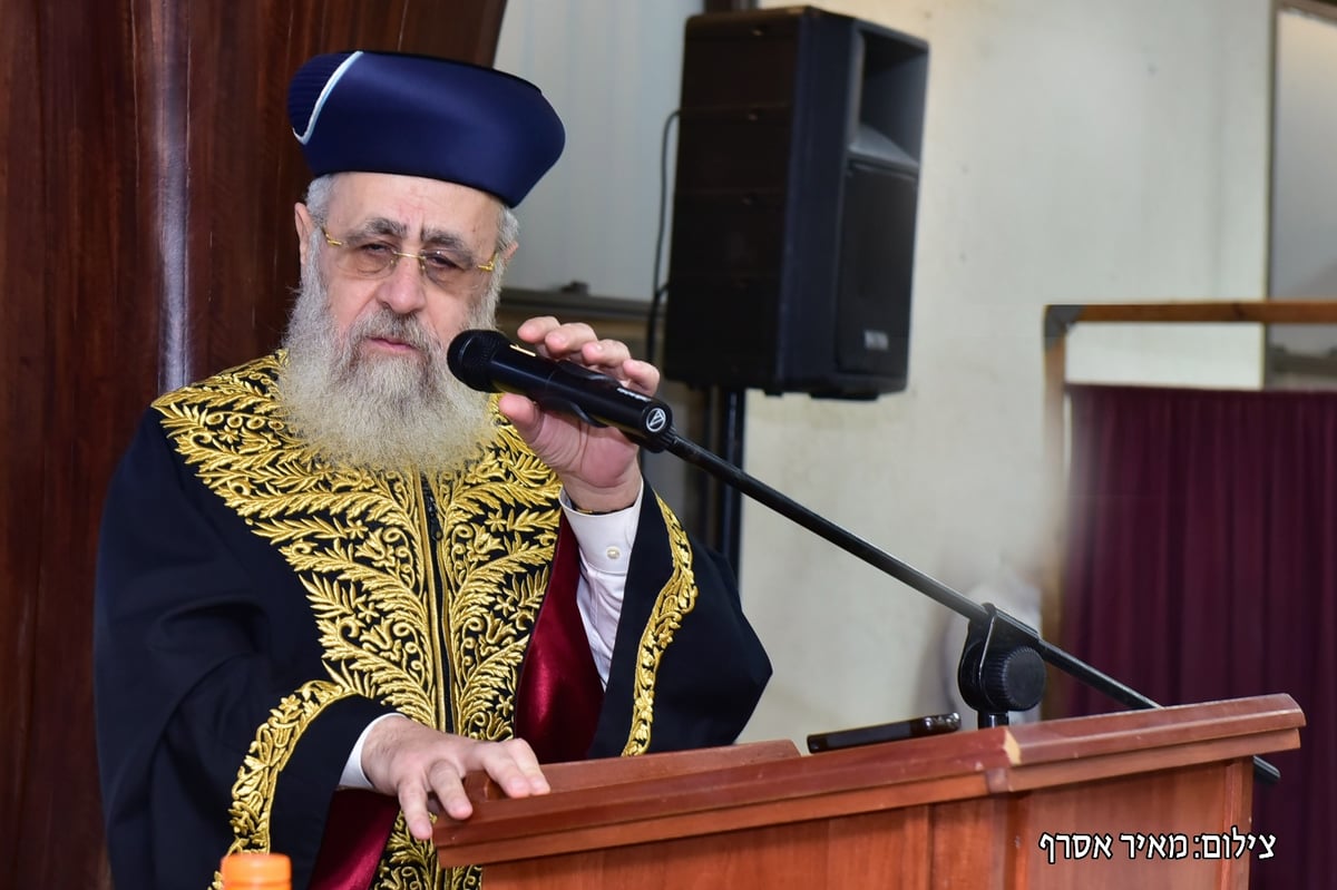 הפיוט של משה דוויק לכבוד אמו ע"ה • צפו