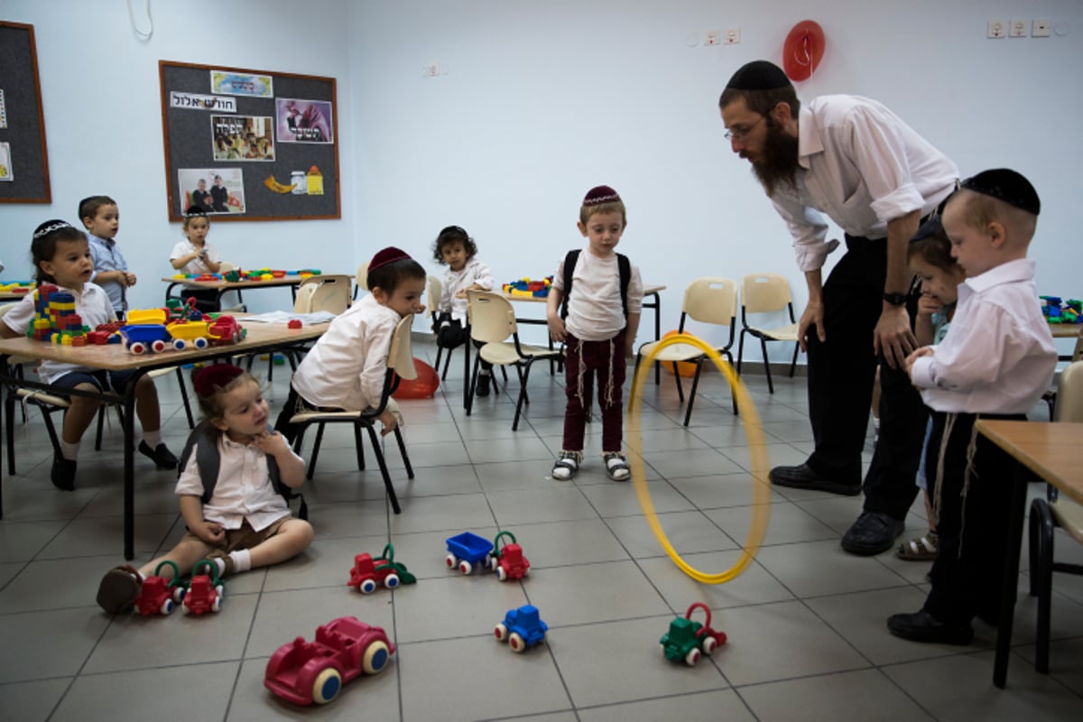 גלריה: פתיחת השנה בחיידר חב"ד בביתר