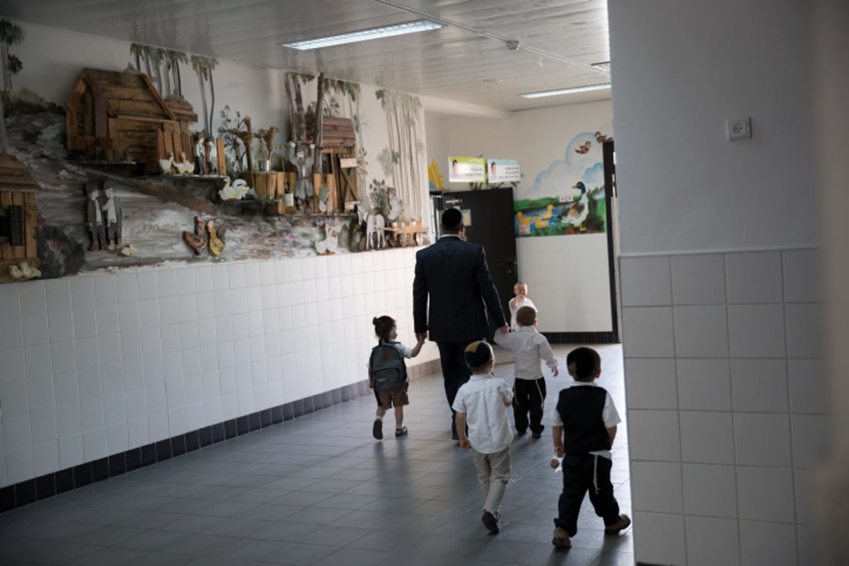 גלריה: פתיחת השנה בחיידר חב"ד בביתר