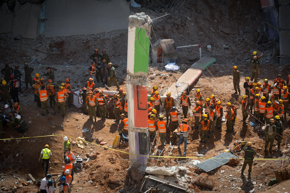 תיעוד ענק: זירת ההרס בהתרסקות בתל אביב