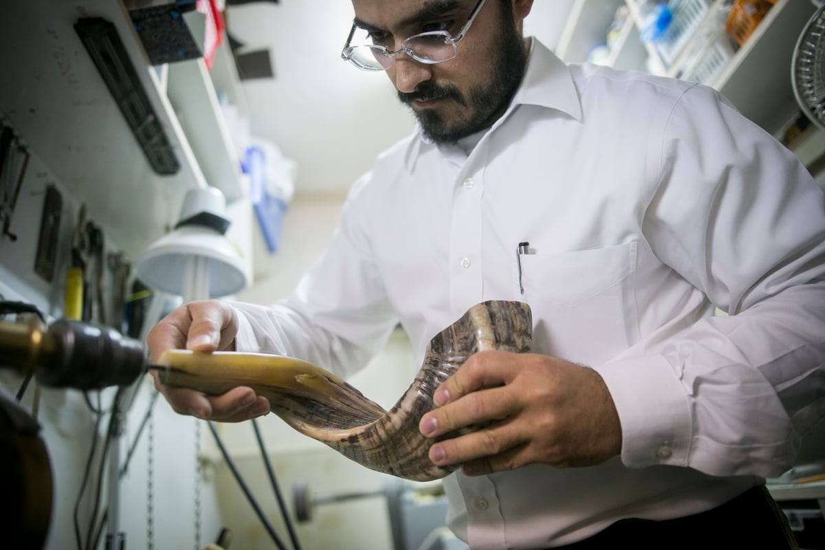 שלב אחר שלב בתמונות: כך מייצרים שופרות