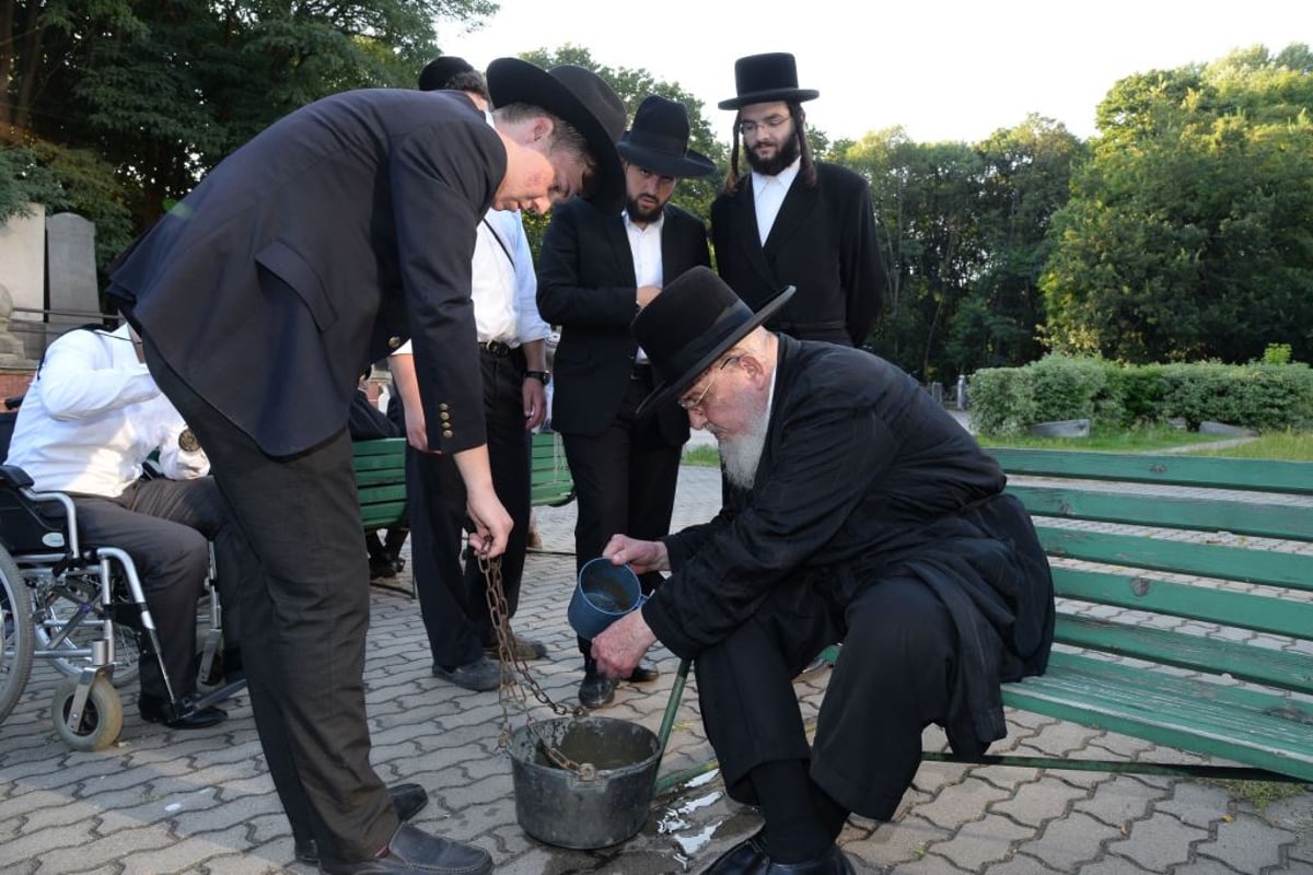 צפו: דינר 40 שנה ל"עטרת ישראל" ב... פולין