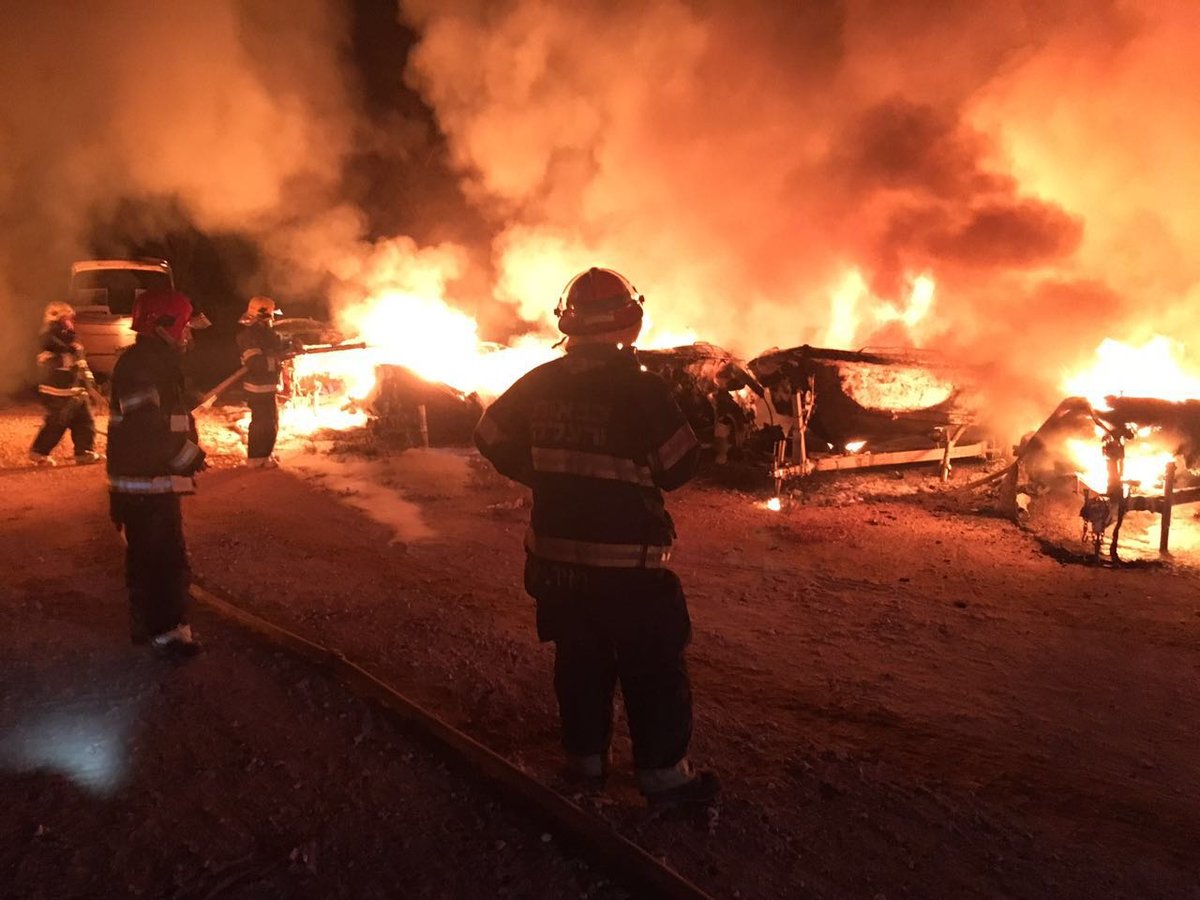 שריפה בכינרת: עשרות סירות עלו באש