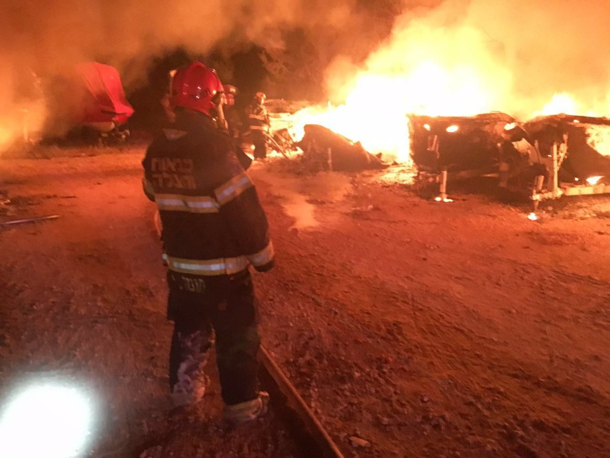 שריפה בכינרת: עשרות סירות עלו באש