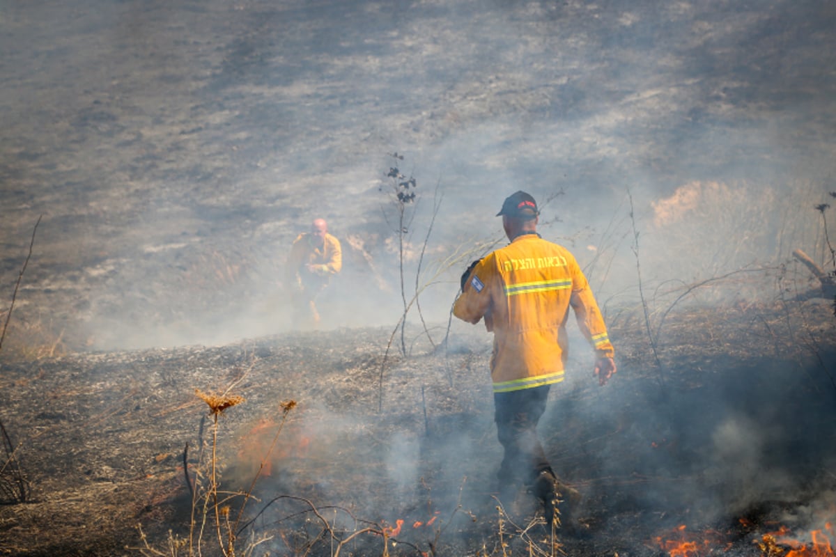 תיעוד: שריפה ליד הבתים ברמת בית שמש