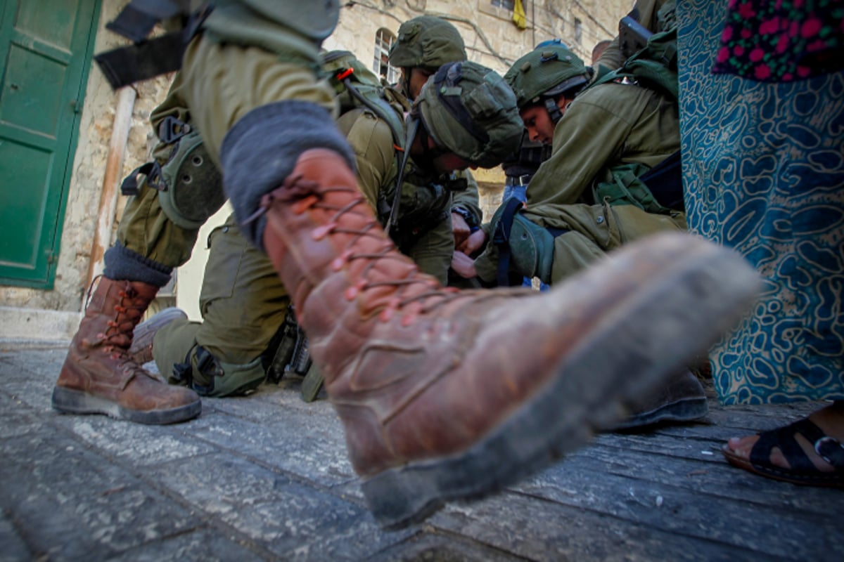 שגרה בחברון: מעצרים והפרות סדר | צפו