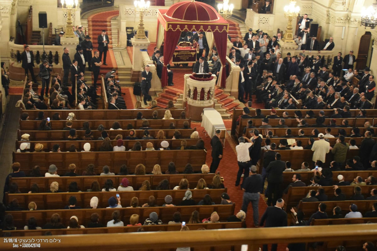 תיעוד ענק: מסע ההלוויה של הרב סיטרוק זצ"ל