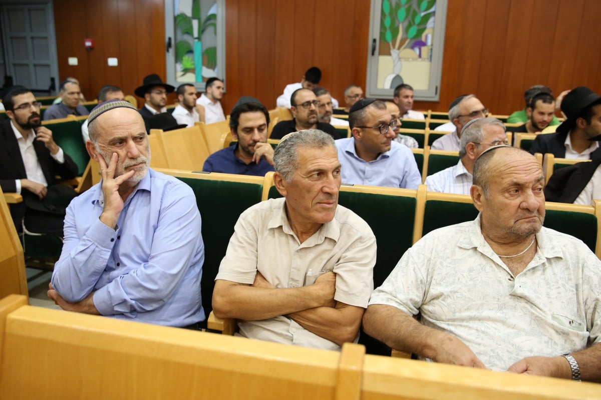 עצרת האחדות בראשות הגר"ש כהן והגר"ש עמאר