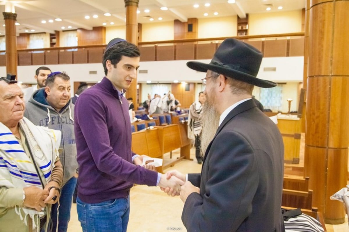 הכפרות של מוסקבה באשמורת הבוקר. צפו