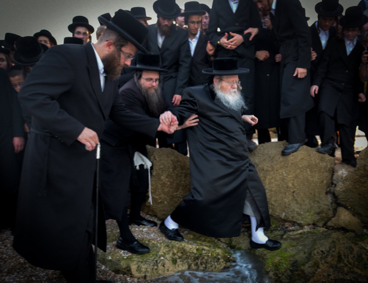 תיעוד: התשליך של קרעטשניף בחוף הים