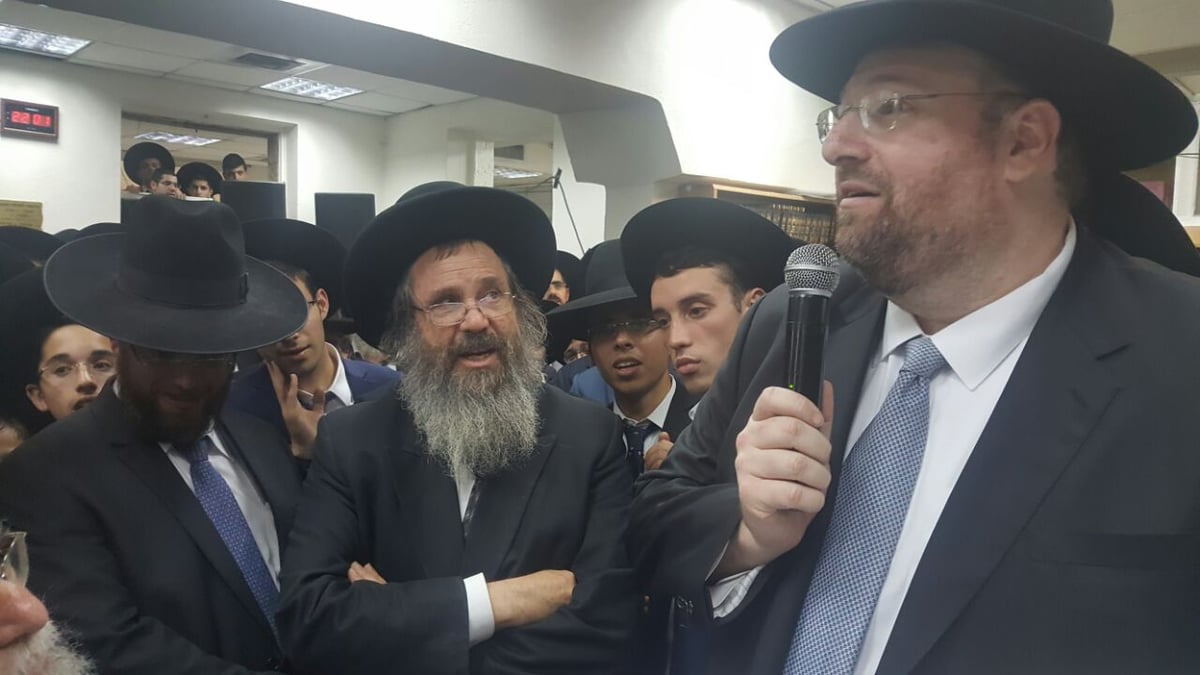 הנגיד התרגש בישיבת "מאור התורה": "פשוט אין לי מילים"