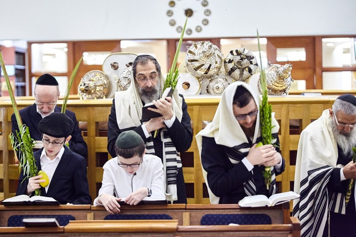 גלריה: הושענא רבה בבית הכנסת המרכזי במוסקבה