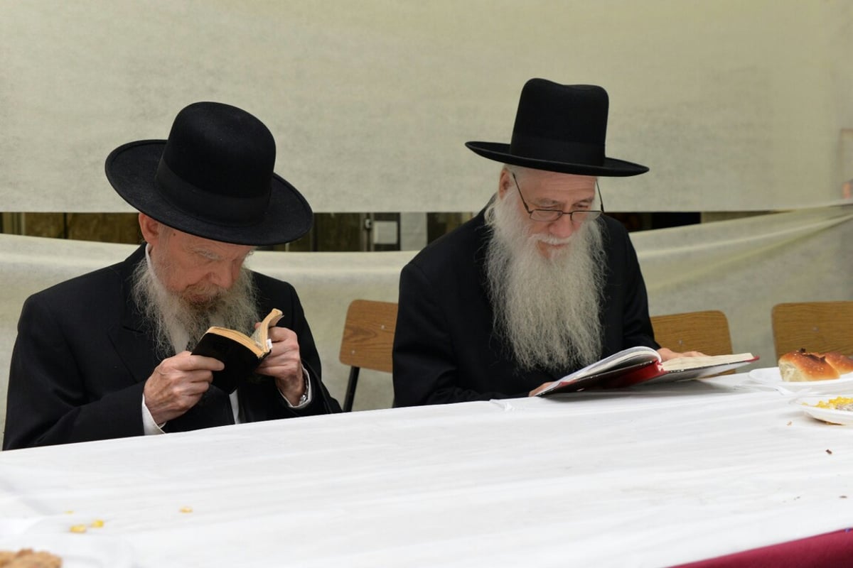 תיעוד: מעמד סיום מסכת נדרים בפוניבז'