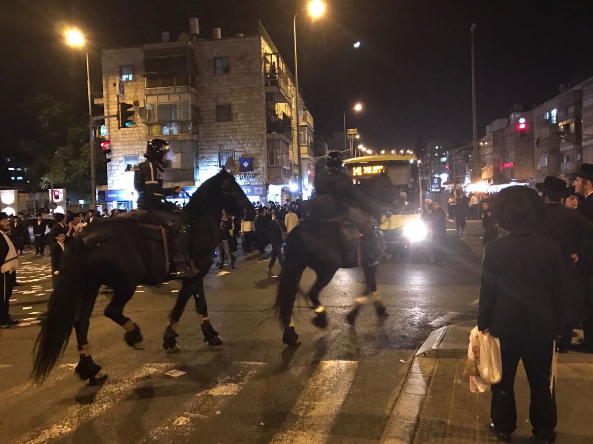 מאות יצאו לחסום צמתים: "במדינה הזאת מבינים רק כוח"