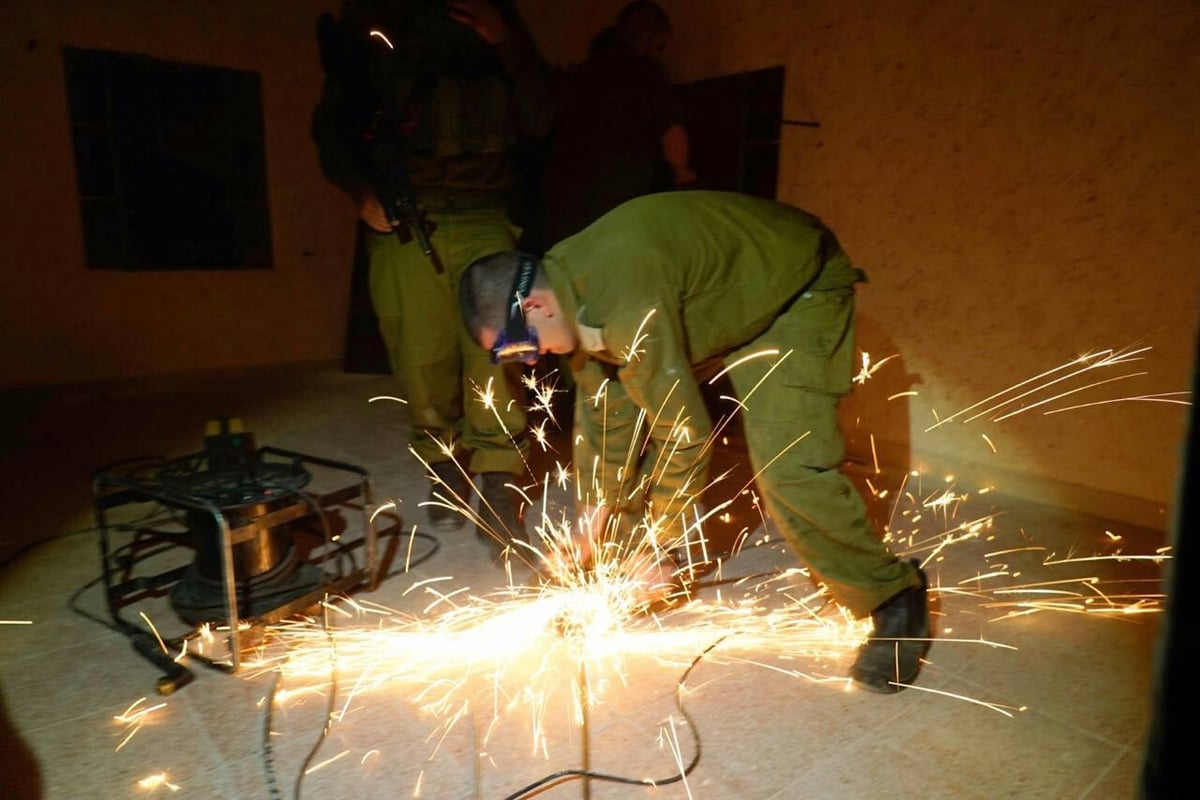 עונשו של הסייען: אטימת החדר בבית. צפו