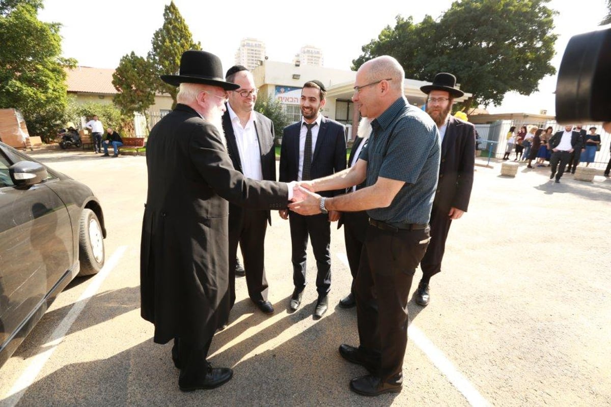 חניכת קמפוס שתילים לילדי החינוך המיוחד בפתח תקוה