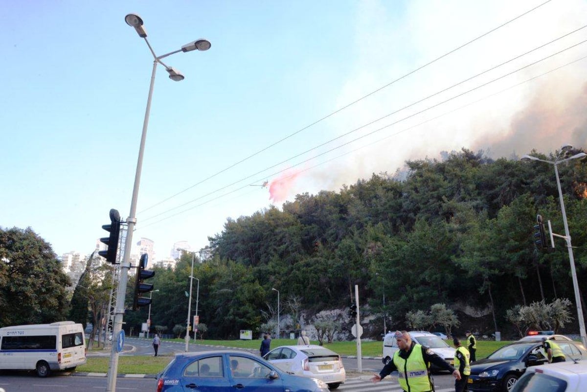 השריפה הגדולה בחיפה • תיעוד ענק