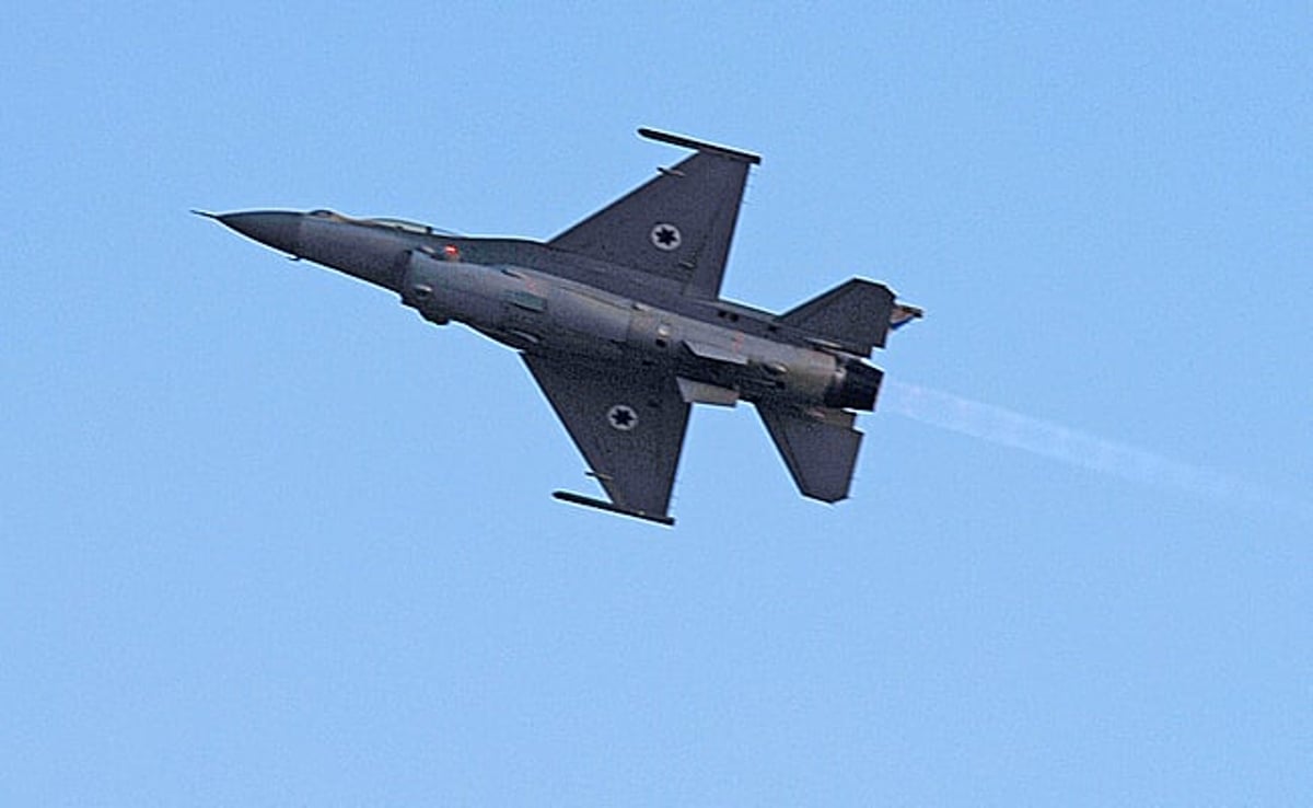 כלי טיס תקפו את שדה התעופה בדמשק
