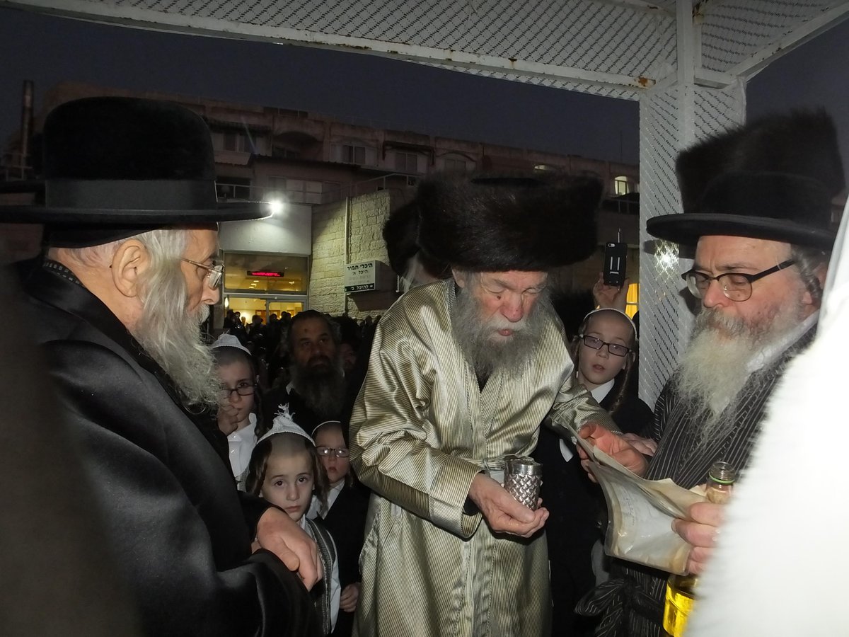 שמחת נישואי בן הגרי"מ יורוביץ חבר בד"צ 'העדה'