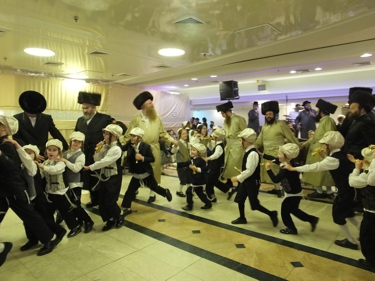 שמחת נישואי בן הגרי"מ יורוביץ חבר בד"צ 'העדה'