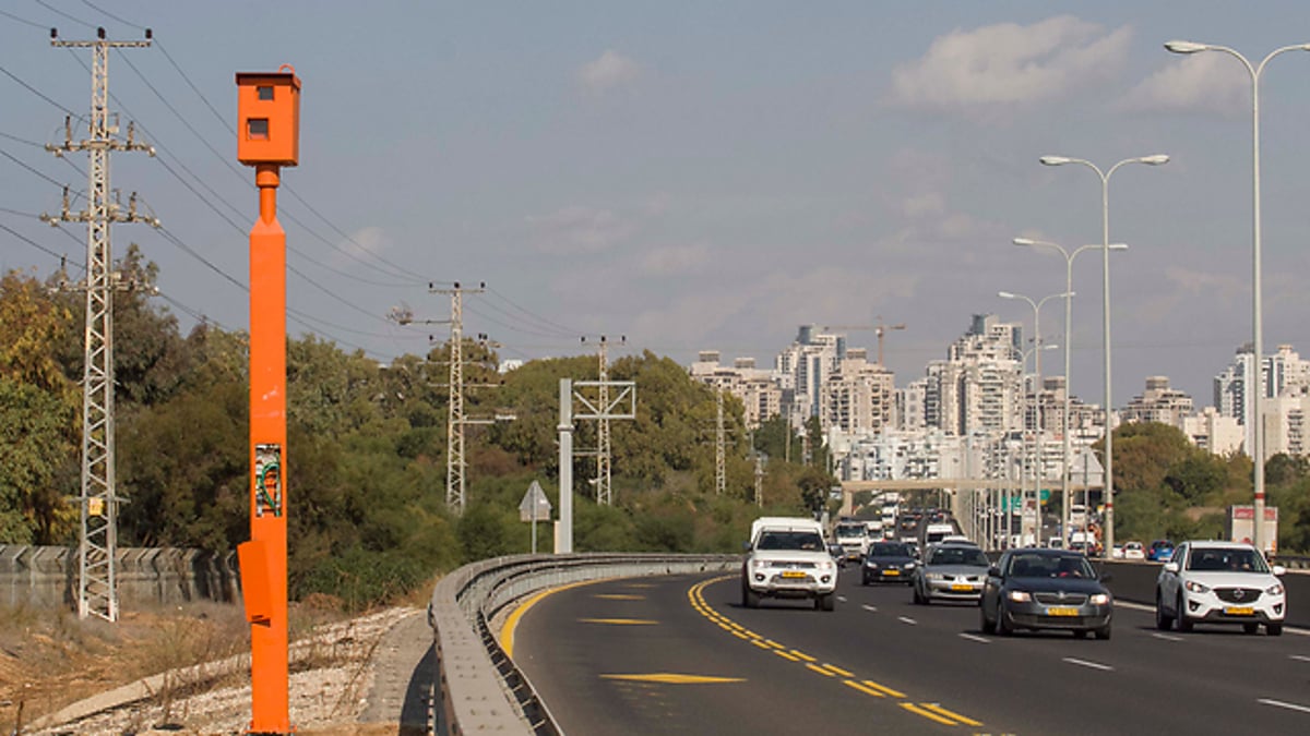 בכביש החוף הותקנו מצלמות שיתעדו נהיגה בנת"צ