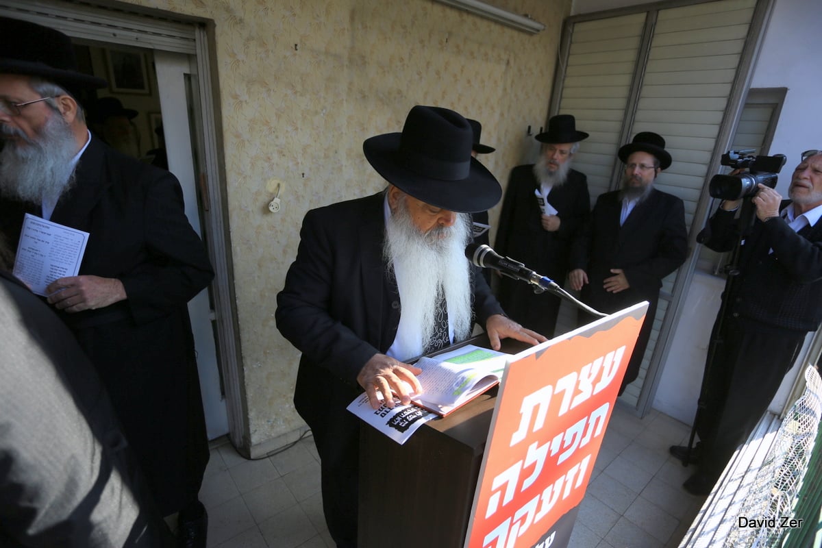 עצרת המחאה בבני ברק בעדשת דוד זר • צפו