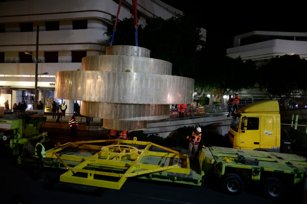 מזרקת 'האש והמים' פורקה • צפו בתיעוד