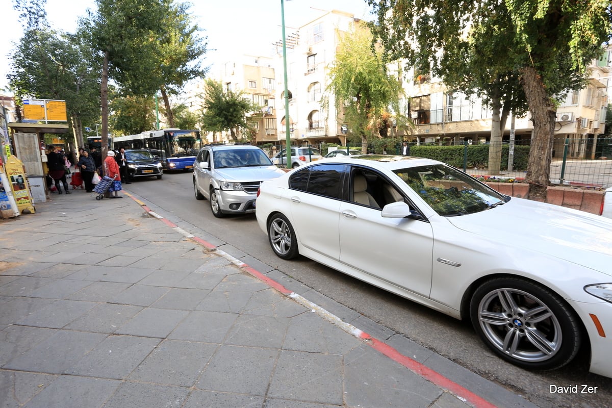 המקובל ביקש ממרן: ברך אותי ברפואה שלמה. תיעוד