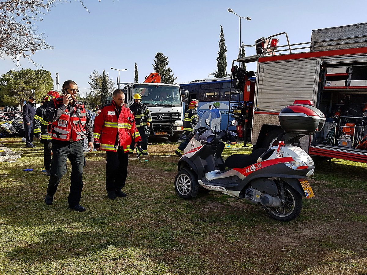 כך לוחמי האש חילצו את גופות החיילים | תיעוד